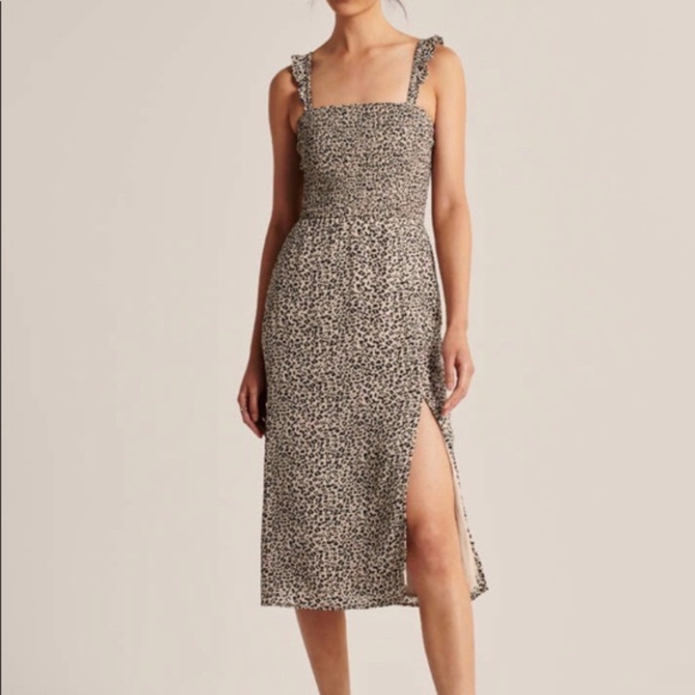 Abercrombie & Fitch Smocked Leopard Dress